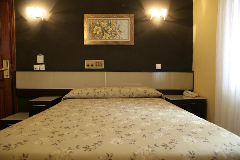 Hotel Azpiazu Cudillero Esterno foto